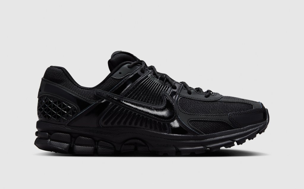 Dover Street Market Nike Zoom Vomero 5 