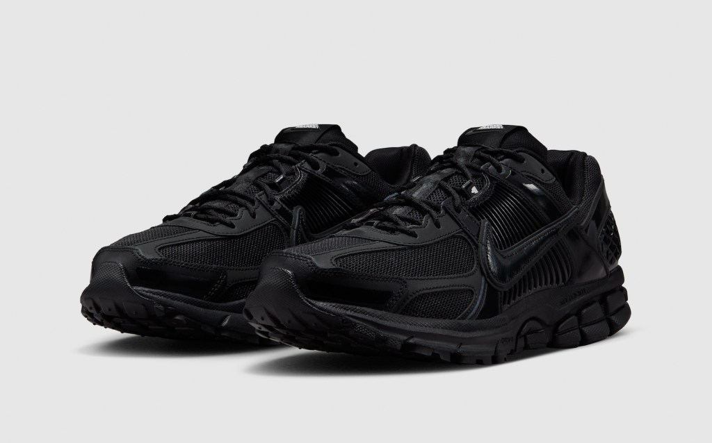 Dover Street Market Nike Zoom Vomero 5 