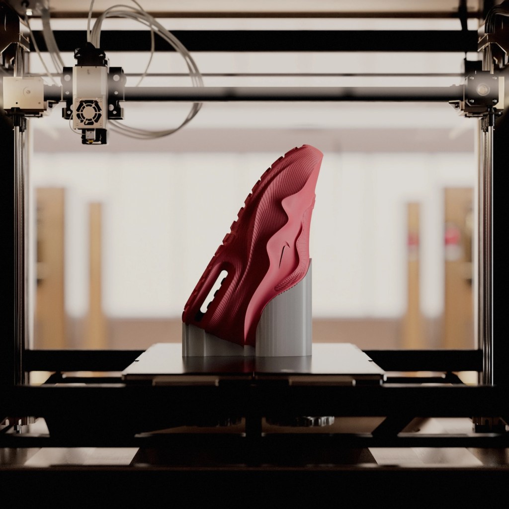 Nike Air Max 1000 3D-Printed Sneaker Nike Air Max 1000 3D-Printed Sneaker