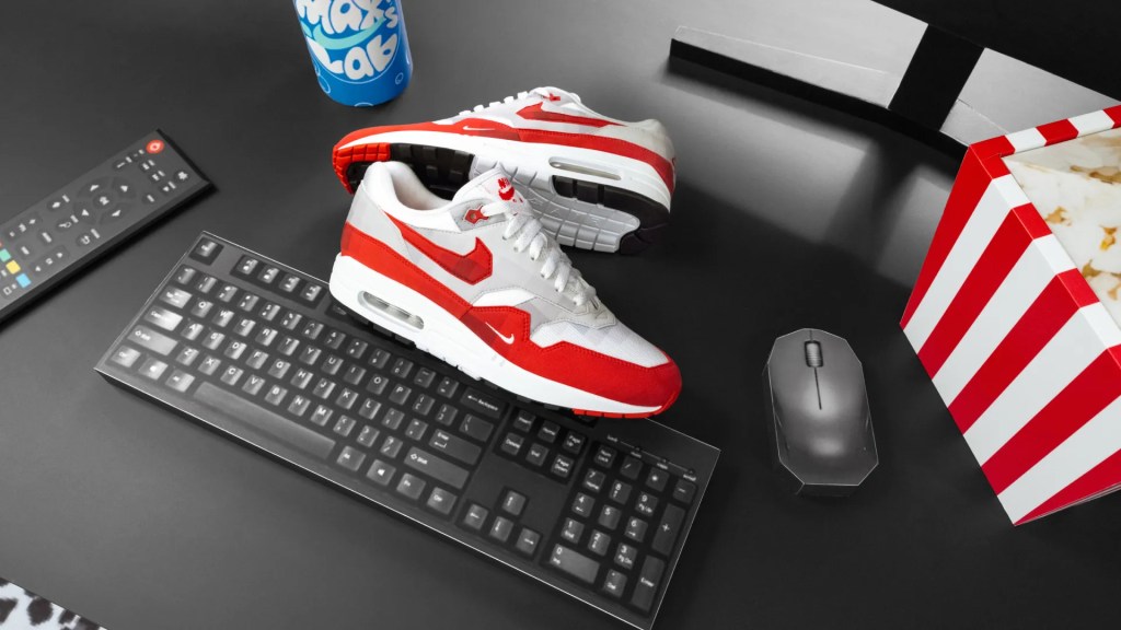 Kai Cenat Nike DotSwoosh Air Max 1 Low Poly Kai Cenat Nike DotSwoosh Air Max 1 Low Poly